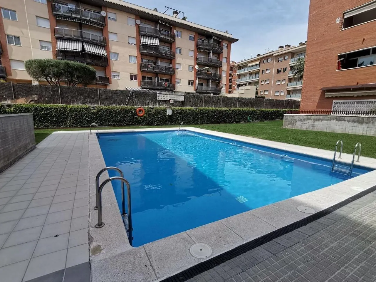 Apartamento+Parking +Piscina A 250Mts Playa Fenals Lloret de Mar Appartamento