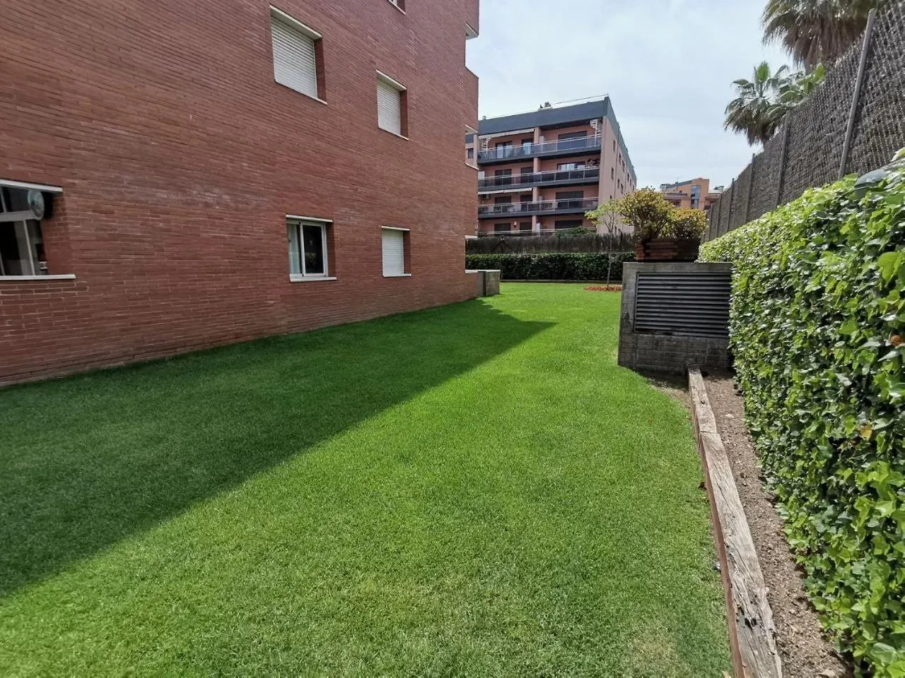 Apartamento+Parking +Piscina A 250Mts Playa Fenals Lloret de Mar